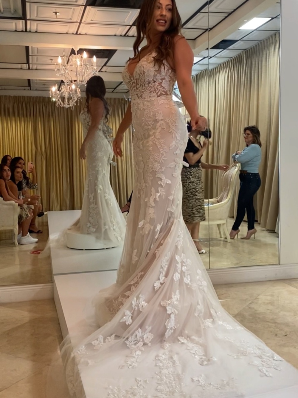 Wedding dress by Maggie Sottero - Picture 7 of 10